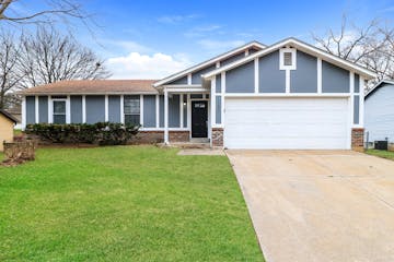 11625 LATONKA TRL FLORISSANT, MO 63033